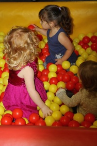 Ball Pool and Slide
