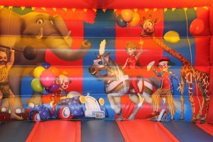 Circus Box Bouncer